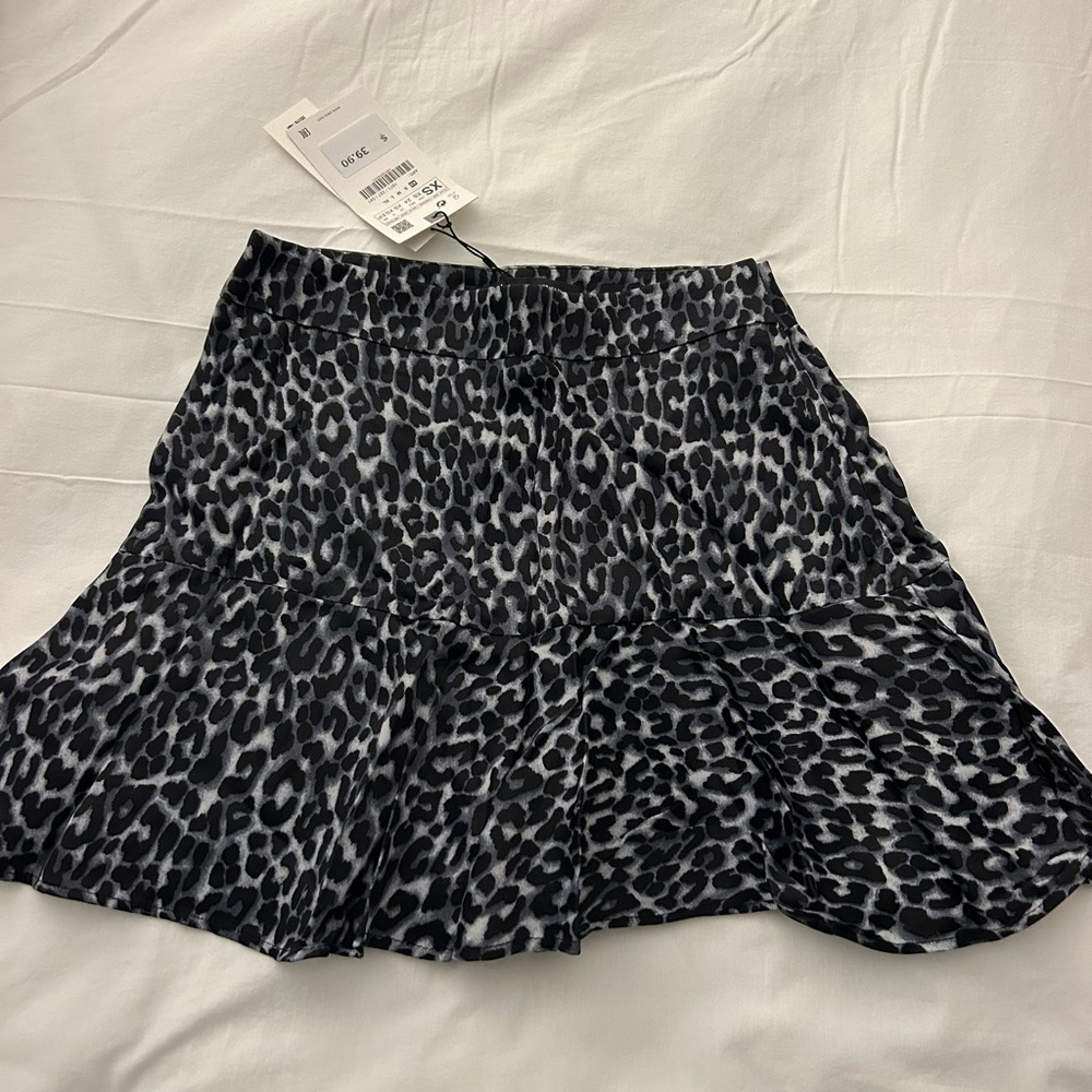 Zara leopard skirt with built in shorts